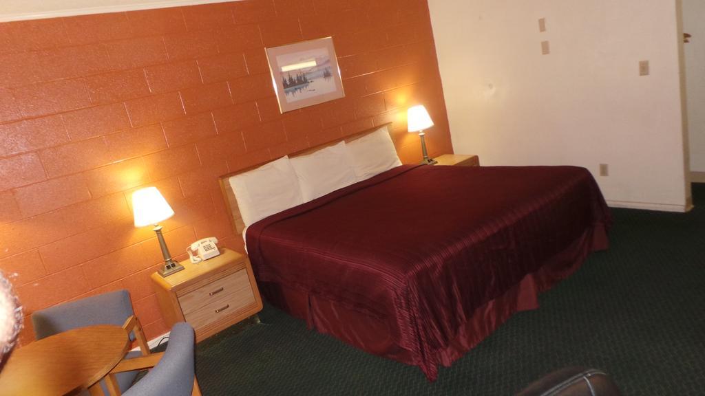 Relax Inn Yreka Extérieur photo